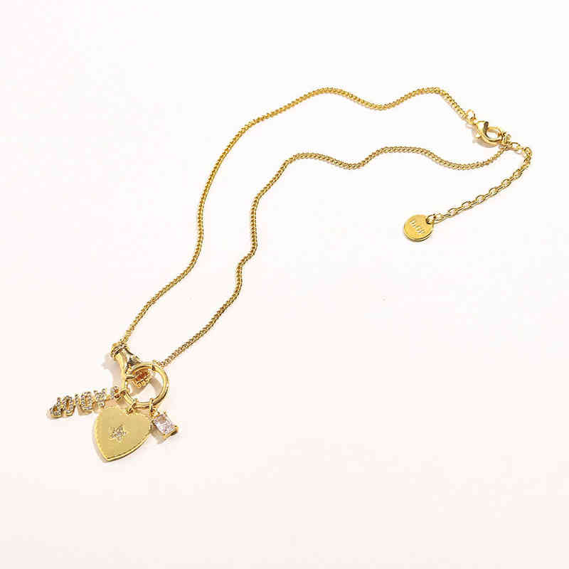 Fine 2022 new niche design high sense personalized Necklace peach heart letter simple clavicle chain