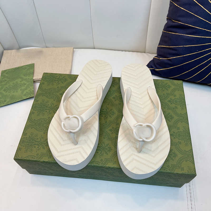 

women chevron thong sandal slippers white black red chevron pattern rubber insole flip flops flatform sole slides woman fashion flat sandals us19.5 novelty