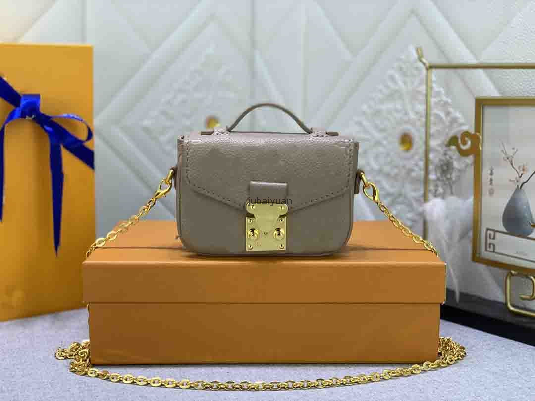 

2022 Micro Chain Bag S-lock FASHION WOMEN Luxurys Designers Bags Real Leather Handbags Cosmetic Messenger Shopping Shoulder Bag Wallet Purse M81389 M81390 M81407