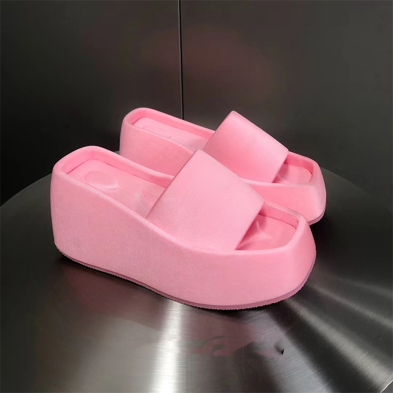 

2023 flip flops for Women Designer Slippers Sandals Top Quality Designers Sandal Beach Slide Fashion Shoes Platform Wedge Rainbows Summer Brands Dearfoam