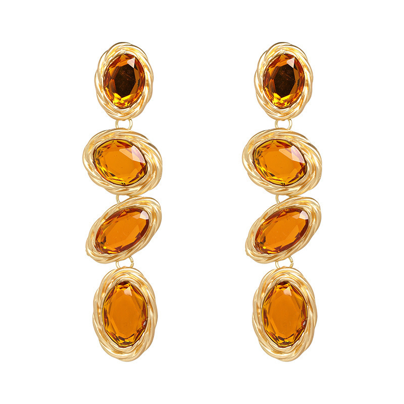 

Retro Personality Exaggerated Earrings European And American Style Alloy Diamond Earrings Jewelry CX220402