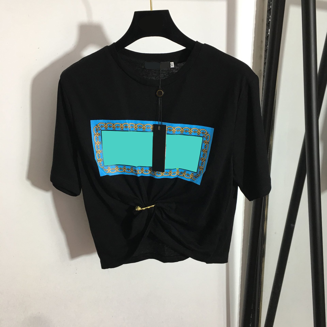 

Luxury Metal Pin T Shirt Summer Letter Printed Tees Crew Neck Short Sleeve Sports Tops Shirts, White