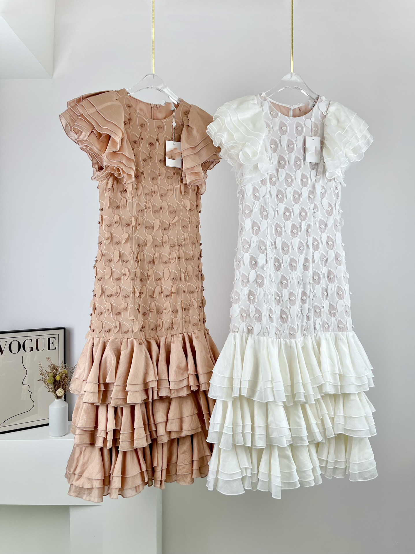 2022 spring and summer new Zim carmine layered Ruffle fish scale embroidered dress
