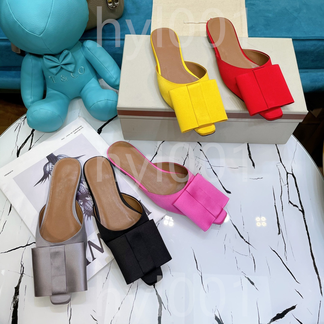 

2022 WOMEN designer slippers silk bow embellished flat slipper designer sandals slide Fashion red heels triple s dress shoes mules loafers