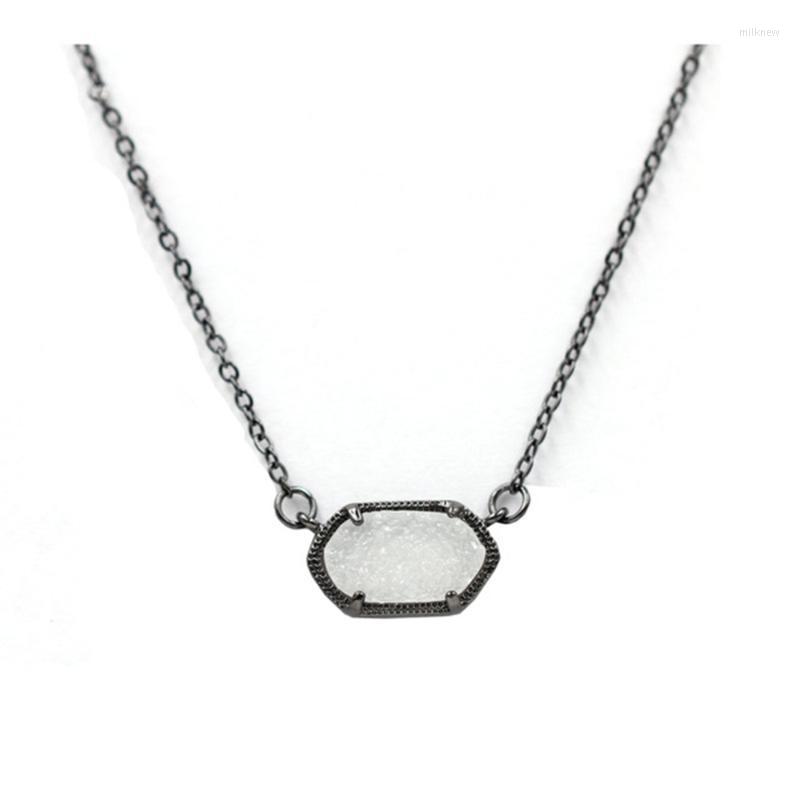 

Chokers 2022 Black Tone Claw Quartz Small Oval Druzy Choker Necklace For Women Fashion Wholesale