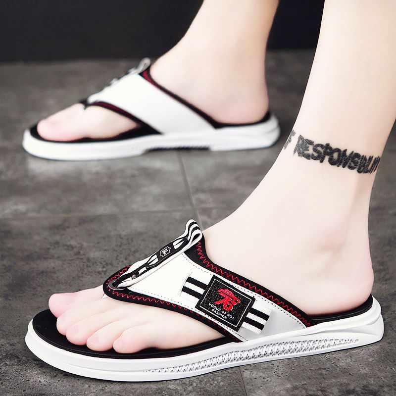 

Fashion Outdoor Slippers Summer Male Comfortable Non-Slip Handsome Versatile Leisure Beach Play Personality Beach Sandals, Black