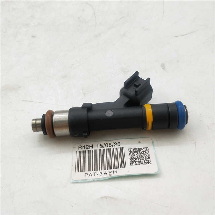 

PAT Fuel Injector OEM L501-13-250 L50113250 For 3 5 6 CX7