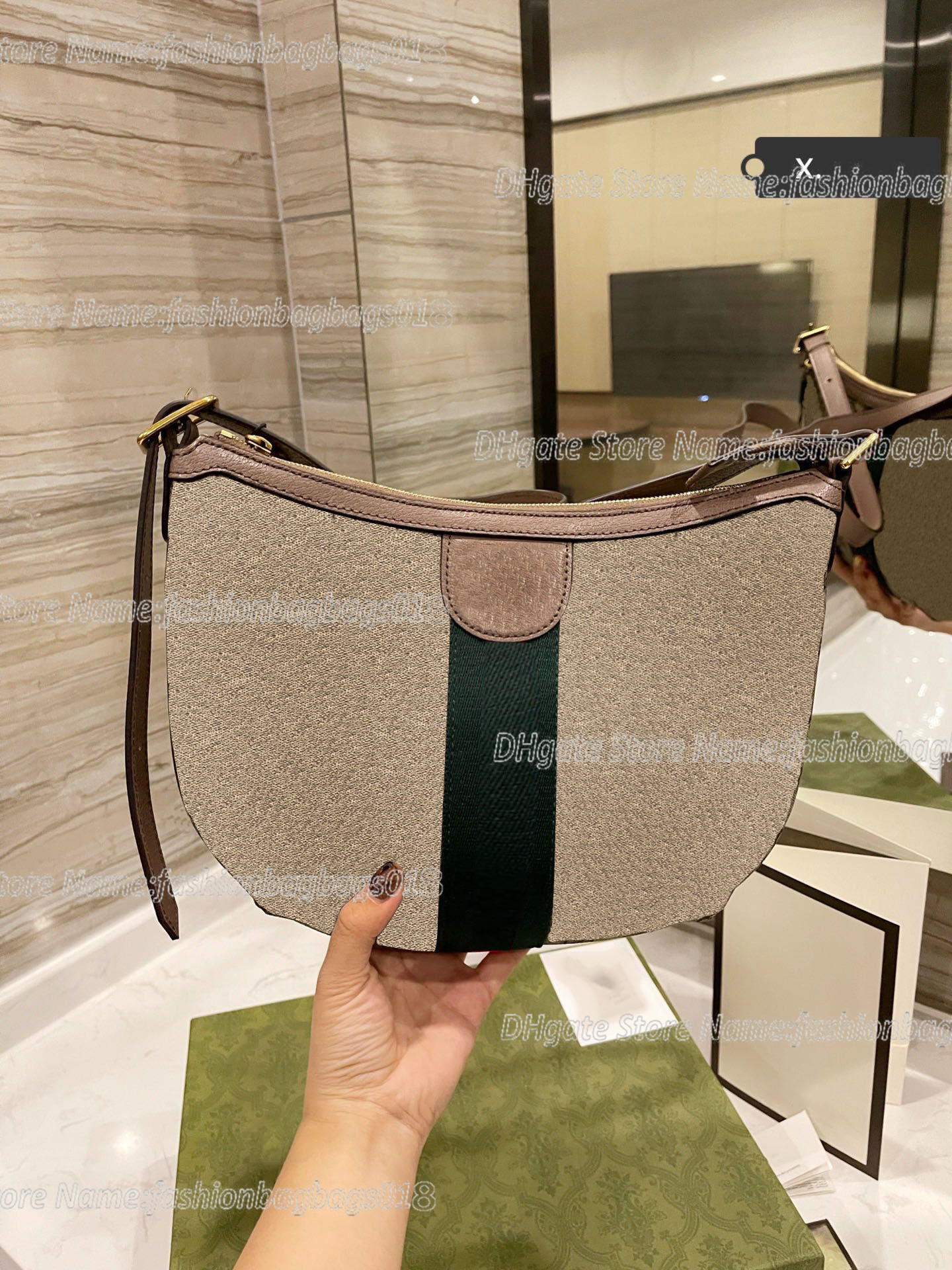 

Classic Ophidia Small Shoulder Bag Beige/Ebony Design Canvas Half-Moon Crossbody Green And Red Web Stripe Large Capacity Bag Luxurys Designers Handbags 598125