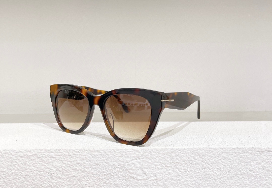 

SUNGLASSES Unisex Summer Style 940 Anti-Ultraviolet Retro Plate Full frame Eyeglasses Random Box