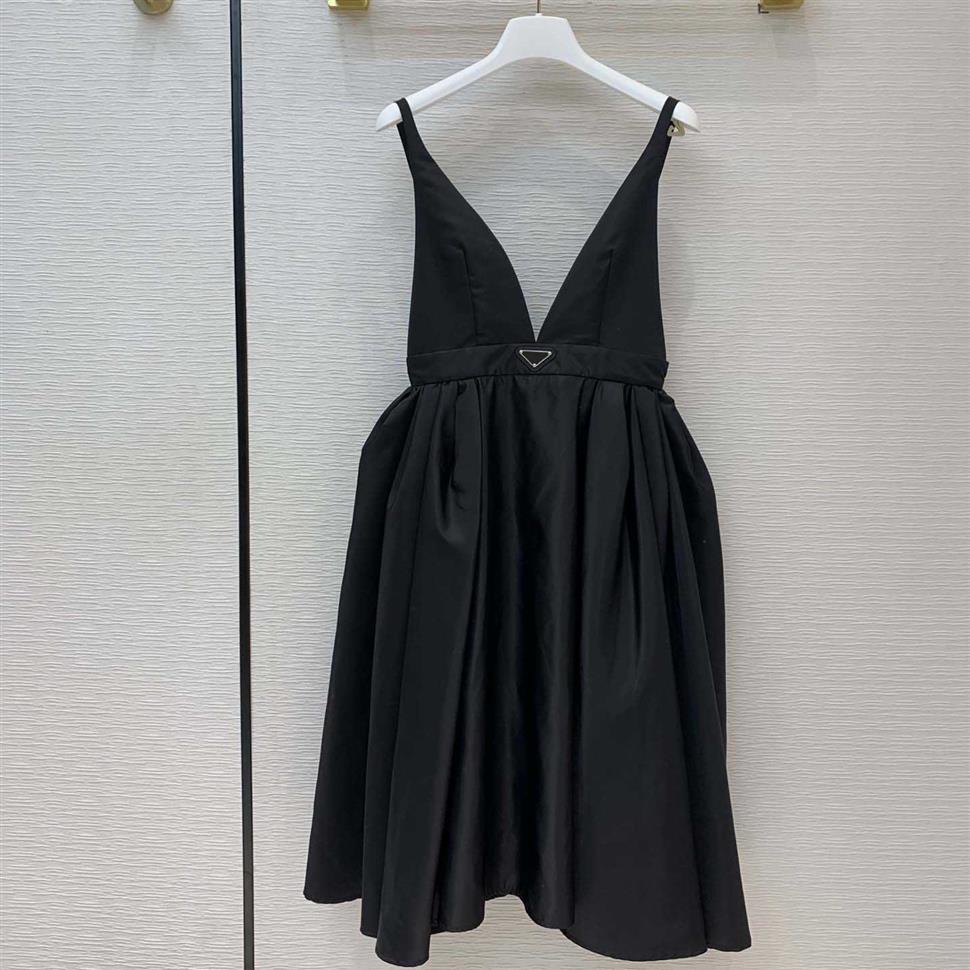 

2021New Sexy Party Dress Re-nylon Style Puffer Skirts Waist-retracting Classical Ball Gown Suspender Midi Dresses with Inverte265s, Black