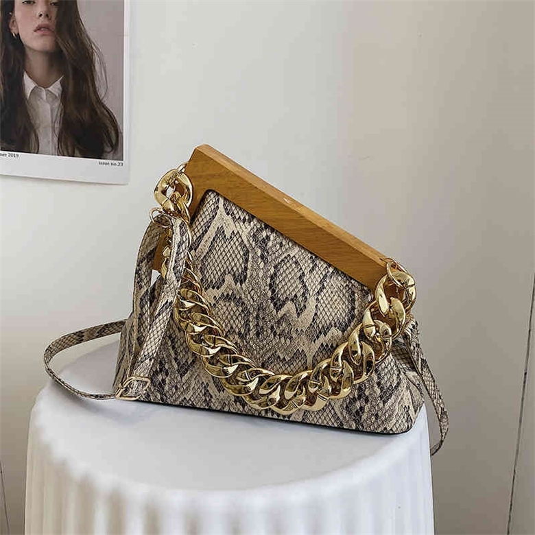 

66% OFF trendy bags 2022 New Designer Handbags female spring chain portable foreign style snake pattern Single Messenger, White