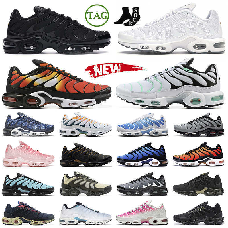 

2022 tn plus men women running shoes Triple Black Royal White Mint Green Wolf Grey Pink Fade Psychic Hyper Blue Crater Pimento mens trainers, #45