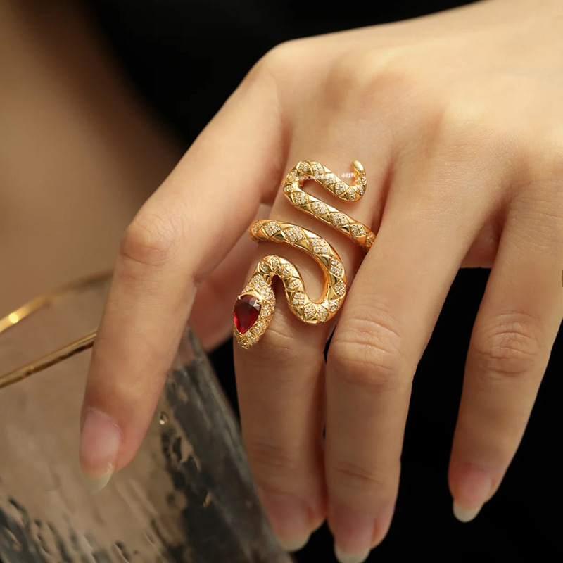 

Fashion Mens Gold Ring Hip Hop Jewelry Womens Middle Finger Rings Exaggerated Statement Snake Ring