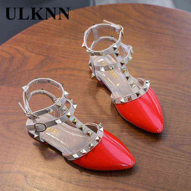 

ULKNN Girls Roman Sandals 2022 Summer New Children's Korean-Style dded Perforated Soft-Sole Princess Shoes Baotou Sandals G220418, Gold