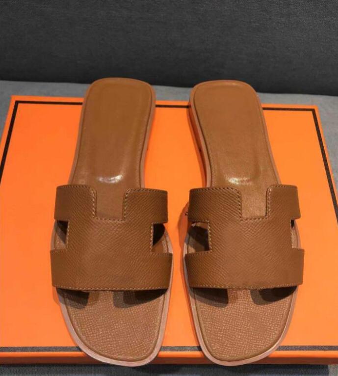 

Designer Hot Luxury Sandals Beach Slippers Classic Flat Woman Summer Lady Cartoon Big Head Leather Hotel Bath Fashion Women Shoes Large Size, 15
