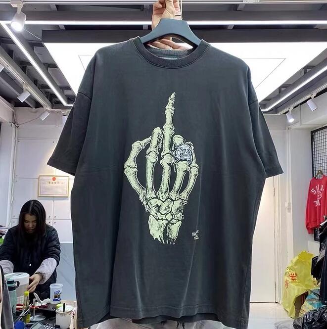 

Men's Plus Tees print hip-hop loose-necked short-sleeved t-shirt