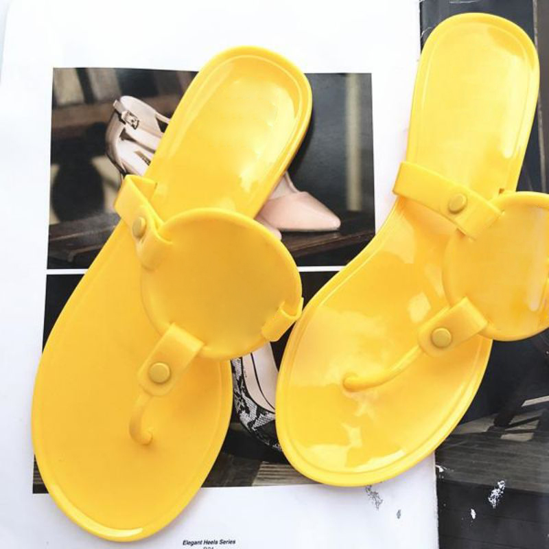 

Women Shoes Flip Flops Designer Slipper Summer Classic Fashion Comfortable Beach Casual Beautiful Sliders HM514, Clear