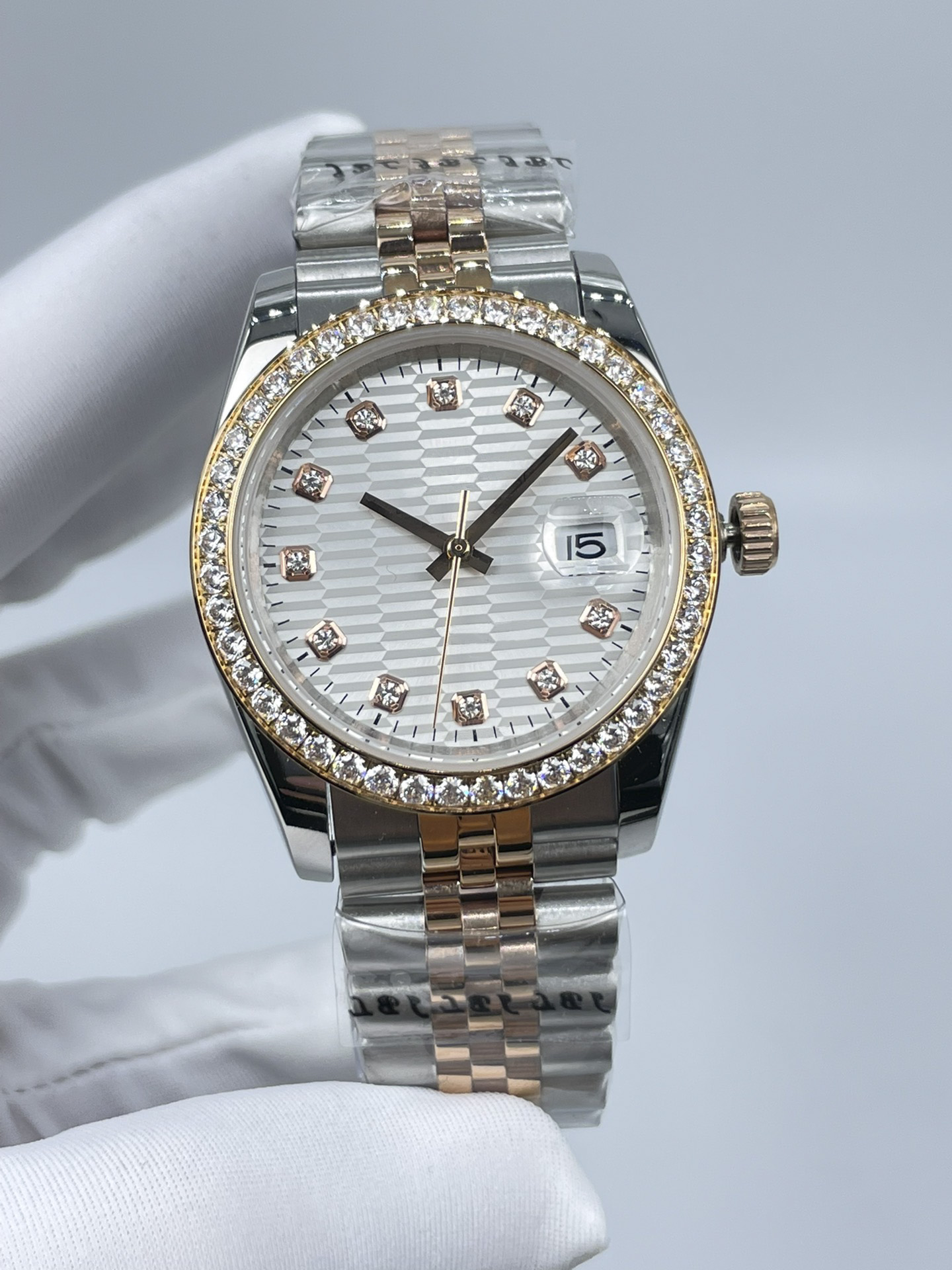 

2022 New design Men's Watches Top Brand Luxury With 40mm Diamond Automatic
