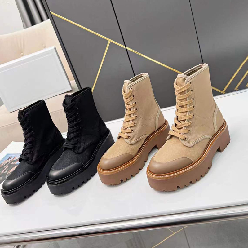 

Women Black Chunky Platform Boots Leather Lace-up Boots Luxury Designer Nylon Boots Round Head Combat Boot With BOX NO396, Socks