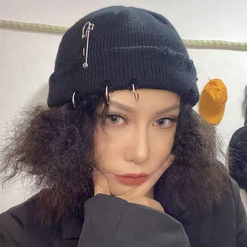 

Beanie/Skull Caps Korean Trend Unisex Knit Hats Winter Ring Pin Street Hip-Hop Wool Cap Hole Edging Melon Couple All-match Casual Hat 6G1866, Black
