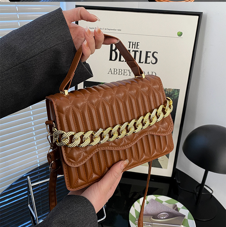 

Women Inclined Shoulder Bags Fashion casual Womens Bag Small Handbag Totes High-capacity high quality Leather Large volume wholesale Girl Mobile Phone Bag Black 691, White