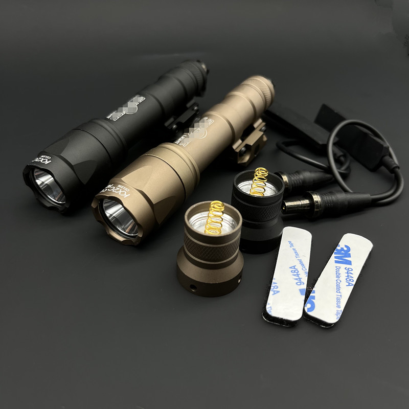 Taktiska tillbehör SureFir M600 M600C Scout Ficklight 340LUENENS LED Tatical Hunting Light with Dual Function Tape Swtich