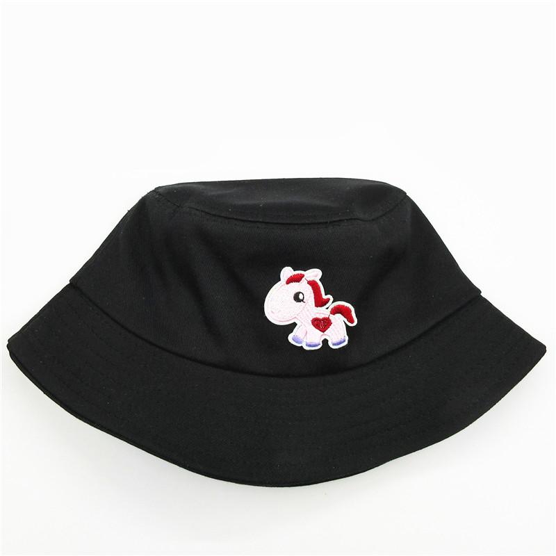 

Berets 2022 Cartoon Horse Embroidery Cotton Bucket Hat Fisherman Outdoor Travel Sun Cap Hats For Men And Women 241, White