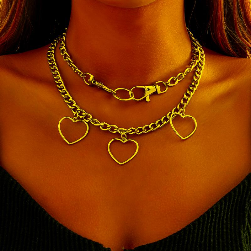 

Chains Gothic Open Lock Ring Hollow Heart Pendant Necklace For Women Fashion Hip Hop Handcuffs Thick Chain Layered Jewelry