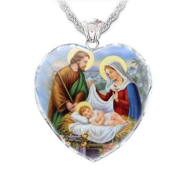 

Pendant Necklaces Exquisite Heart-Shaped Crystal Glass Religious Figure Necklace For Women Fashion Amulet Chain Jewelry Gift