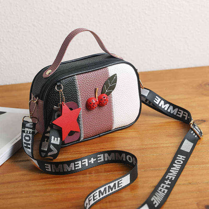

Creative Color Contrast Versatile Shoulder Bag Campus Korean Portable Camera Litchi Decorative Mobile Phone, Red