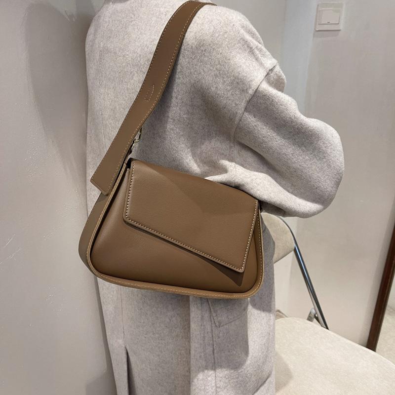 

Evening Bags Retro Simple Square Shoulder Bag Woman Fashion Pu Luxury Crossbody Women's Designer Casual Leather Ladies Underarm 2022Even, Black bag