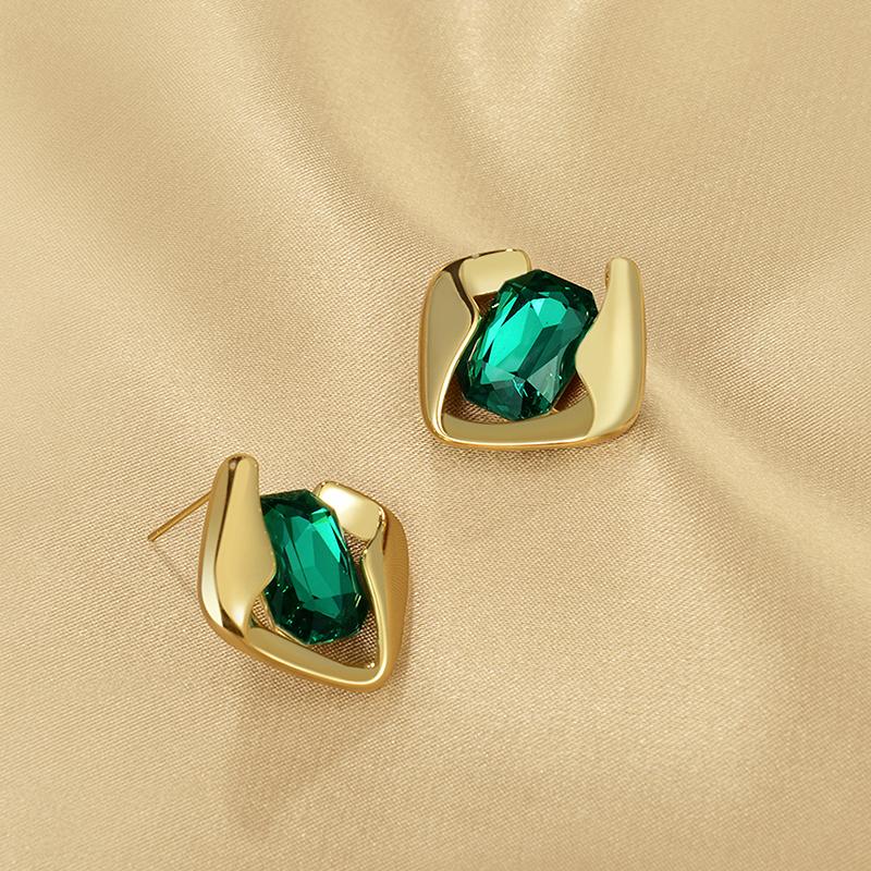 

Dangle & Chandelier Trend Luxury Green Crystal Women's Earrings Fashion Charm Vintage Woman Earring Jewelry Party Stud Girl AccessoriesD