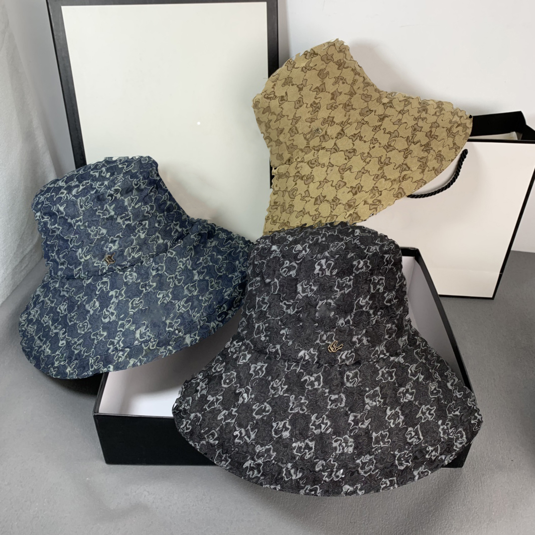 

Desingers bucket hats Luxurys Wide Brim Hats solid colour letter sunhats fashion Party trend travel buckethats High Quality hundred hat very good 3 styles, Khaki