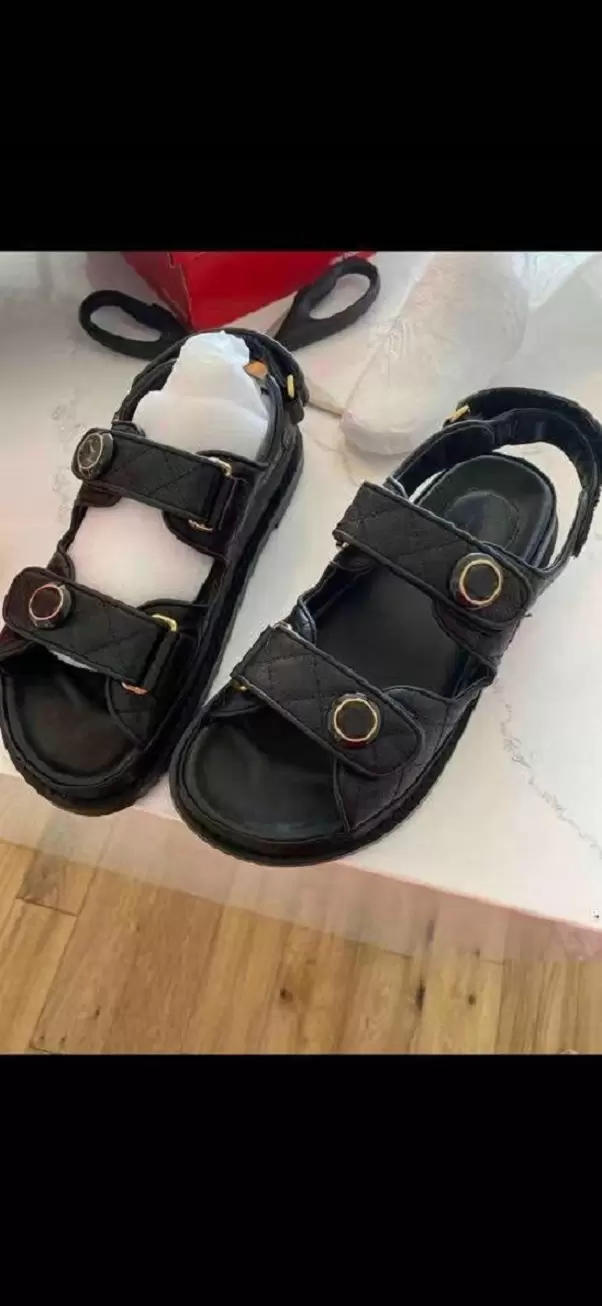 

2021 luxury sandals women slipper men slides leather sandal womens Hook & Loop casual shoes 35-42 with box and dust bag, Ivory