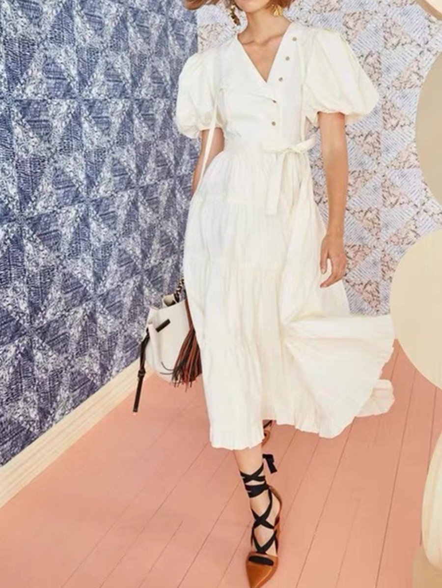 

Milan 2022 new dress pressed pleated large skirt bow tie solid color short sleeved dress, Ivory