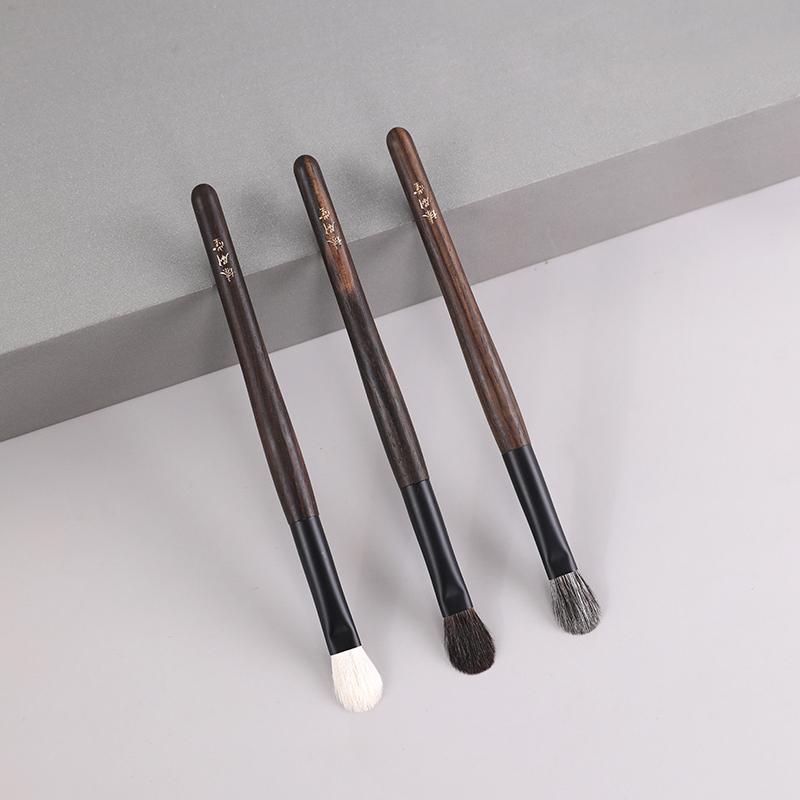 

Makeup Brushes 523 Professional Handmade Make Up Brush Large Eye Shadow Soft Saibikoho Goat Hair Red Sandalwood