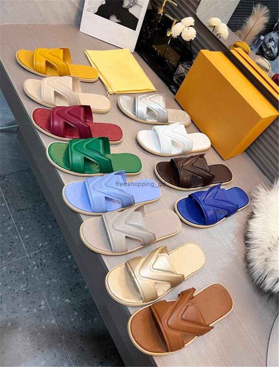 

38-45 Ladies Men Summer Beach Slippers Sandals Fashion Flat Leather Soft Bottom Letter Print Comfortable, 22