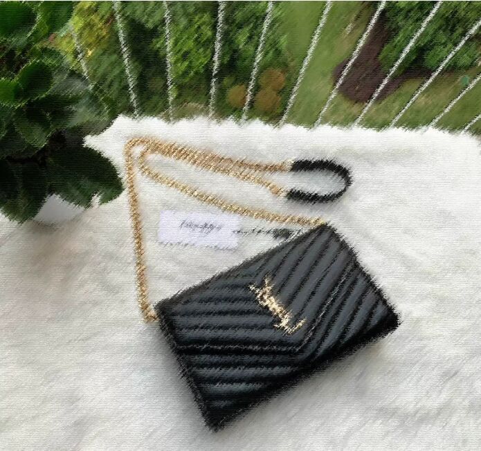 

2022 Women messenger bag Fashion luxurys wallets designers mens Shoulder Totes handbags crossbody backpack purse yls, Gold chain black