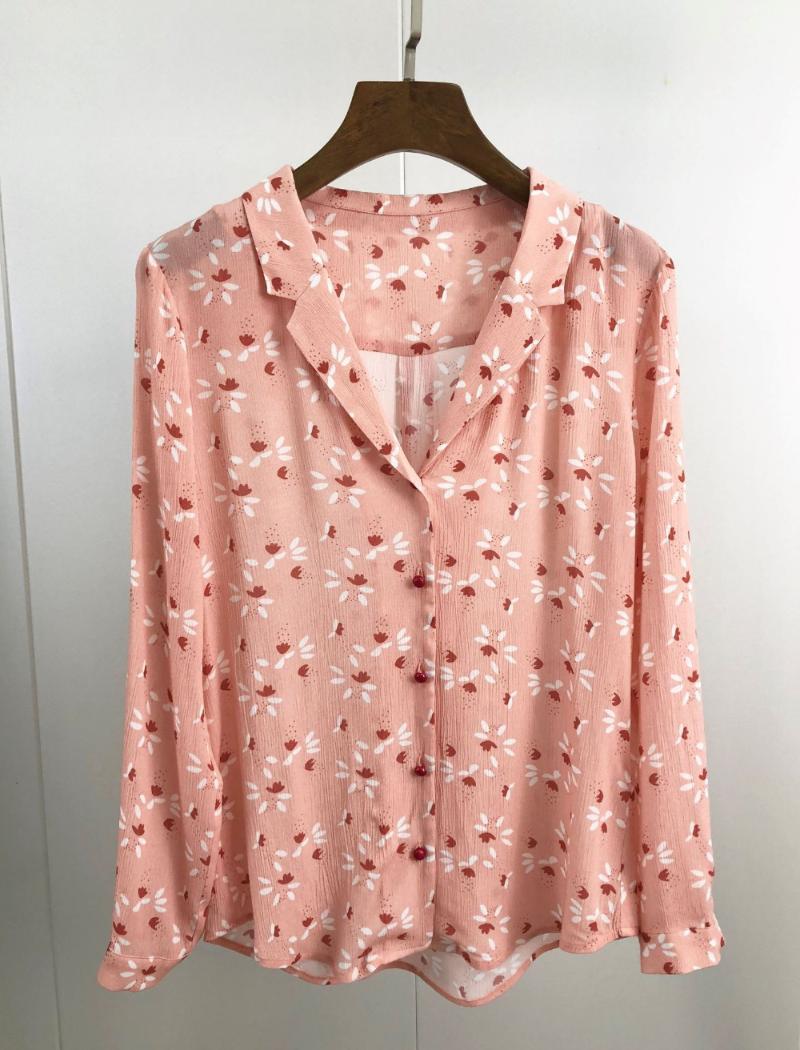 

Women Pink Floral Print Chemisier Turn-down Collar Long Sleeve Rayon Sweet Blouse Women' Blouses & Shirts