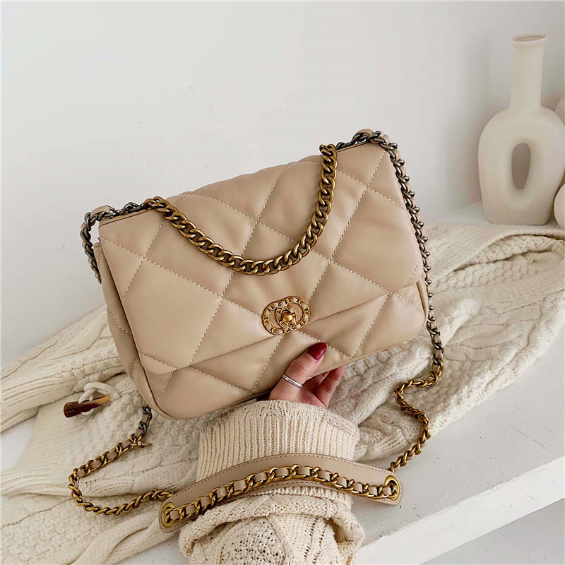 

HBP 2020 New Lingge Chain Small Bag Female Spring And Summer New Shoulder Bag Fashion Korean Tassel Crossbody Messenger Bags, As shown