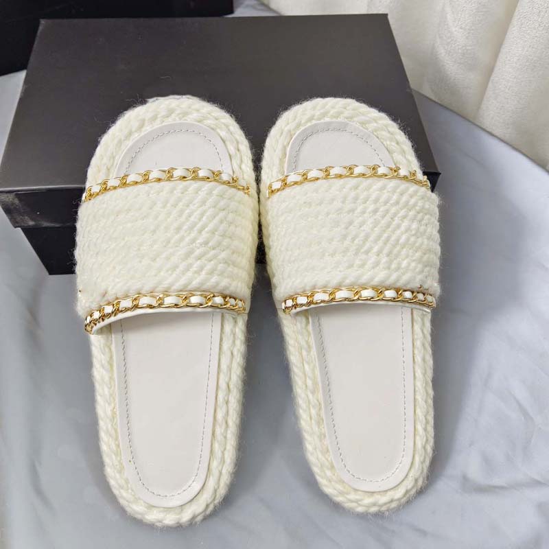 Brands de luxe Sandales Designer Slippers Slides Floral Brocade Voline Flip Flip Flip Femmes Chaussures Sandale 38
