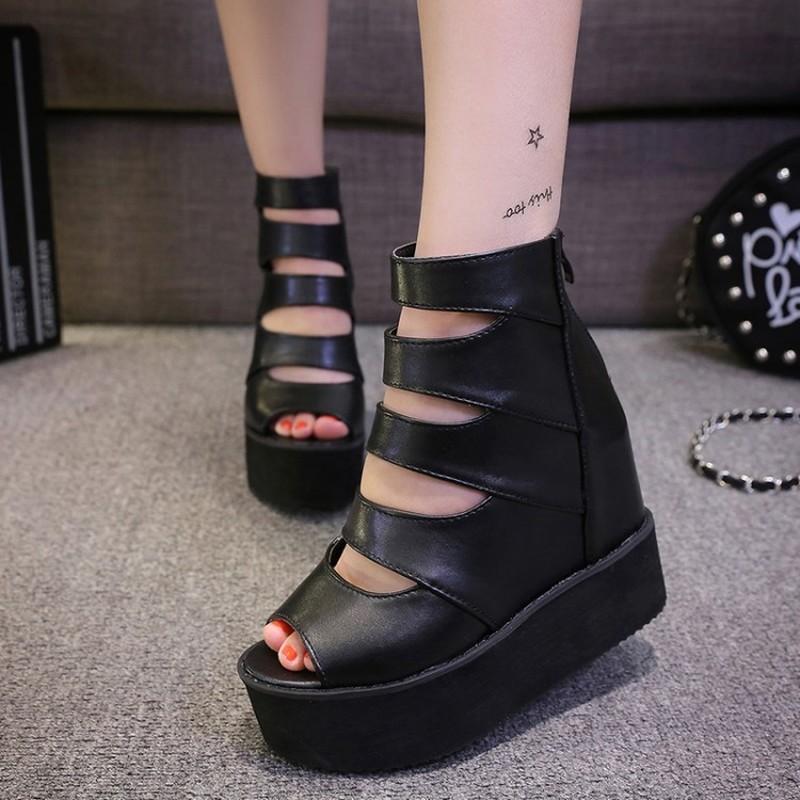 

Designer-Summer Black Flat Platform Gothic Gladiator Sandals Women Wedge Heel Peep Toe Light Thick Sole Goth Rome Shoes Ladies Whosale1, Pu