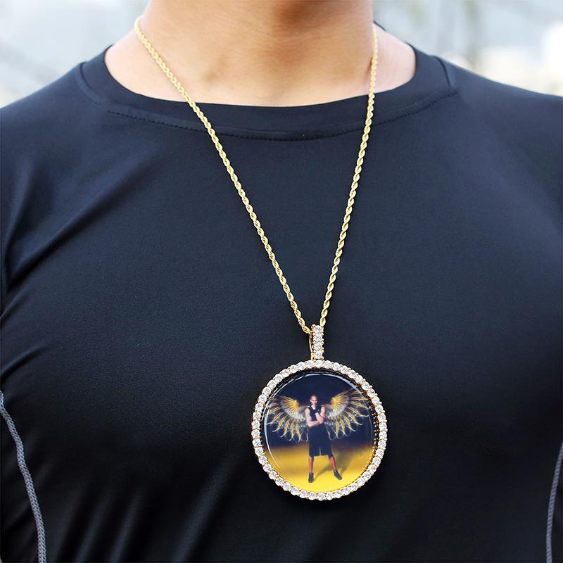 

Chains Custom Po Memory Medallions Circle Pendant Necklace With Rope Chain Hip Hop Jewelry Personalized Cubic Zircon GiftChains