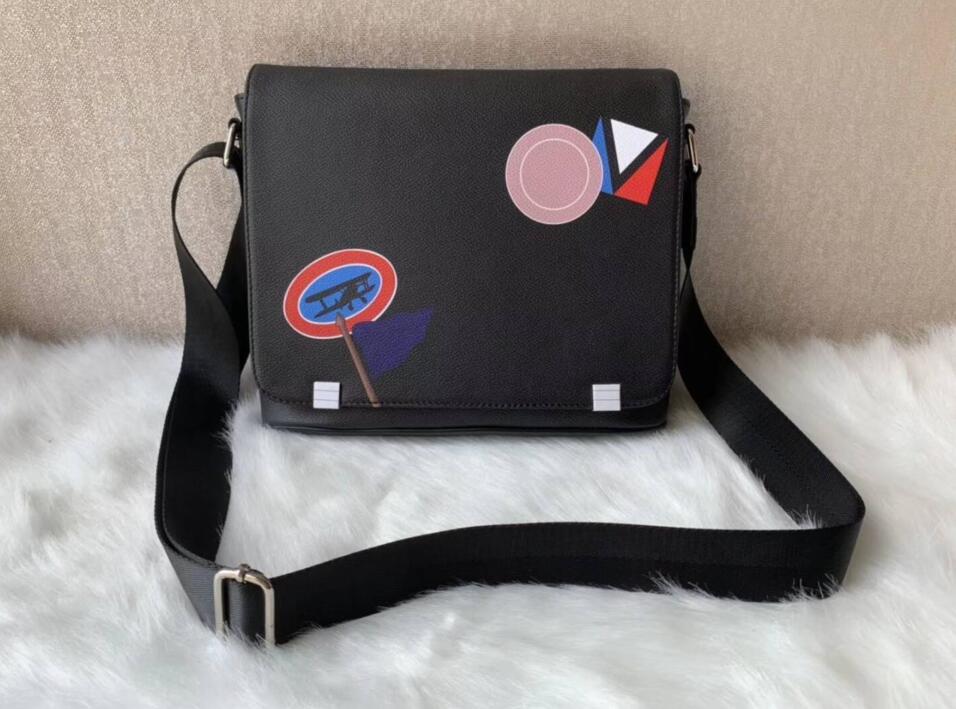 

New DISTRICT PM shoulder bag famous Classic fashion Men messenger bags cross body Crossbody bag school bookbag, Black plaid