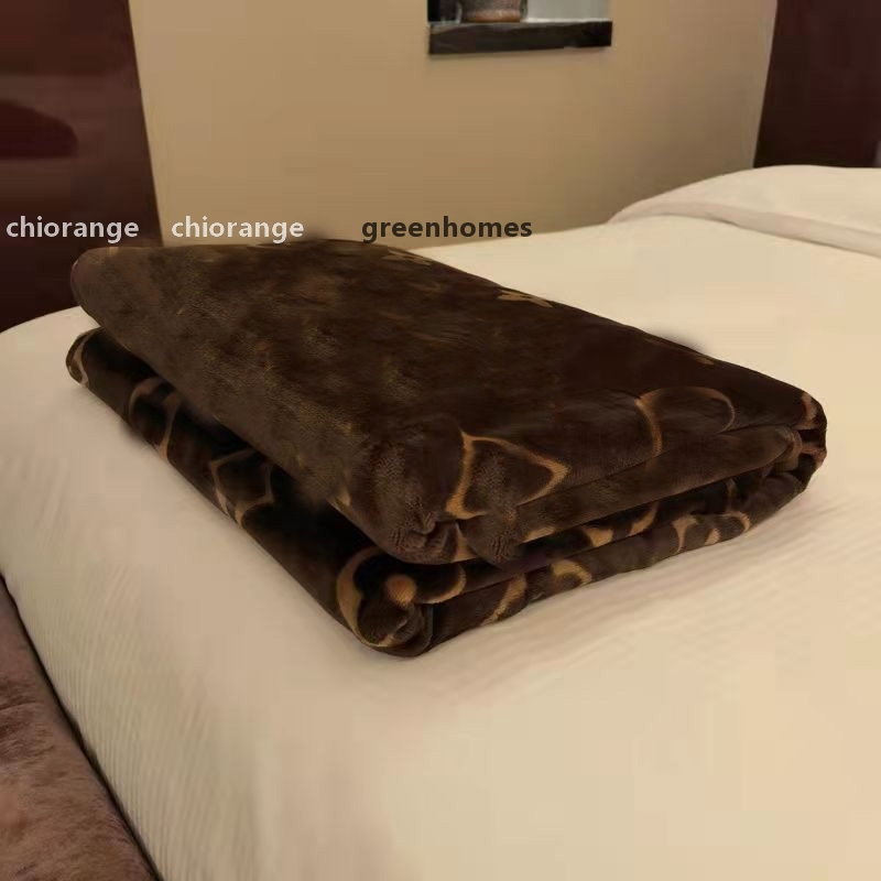 

Casual Blanket Warmth Coral Fleece Blankets Office Throw Home Sofa Bed Cover Blanket Outdoor Portable Camping Picnic Shawl
