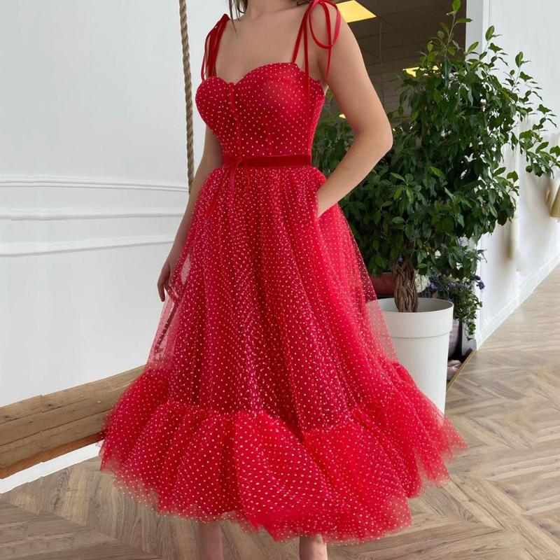 

Party Dresses Vintage Polka Dots Homecoming Dress Short Spaghetti Straps Tea Length Red Gown With Pockets A-line Robe De CocktailParty, Black