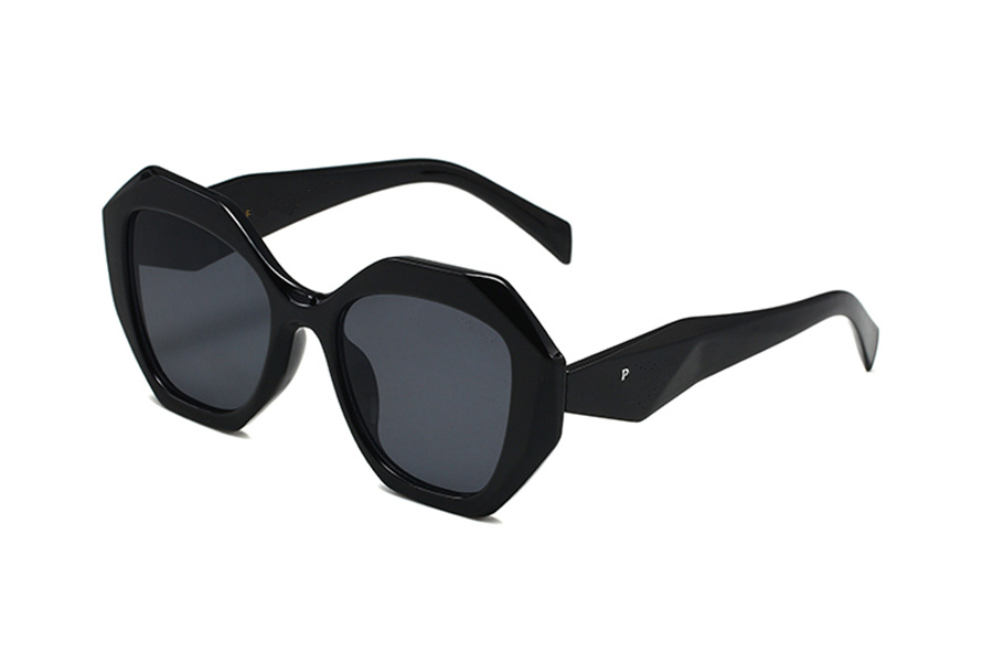 

Fashion Designer Sunglasses Classic Eyeglasses Goggle Outdoor Beach Sun Glasses For Man Woman 6 Color Optional Triangular signature eyeglasses with box