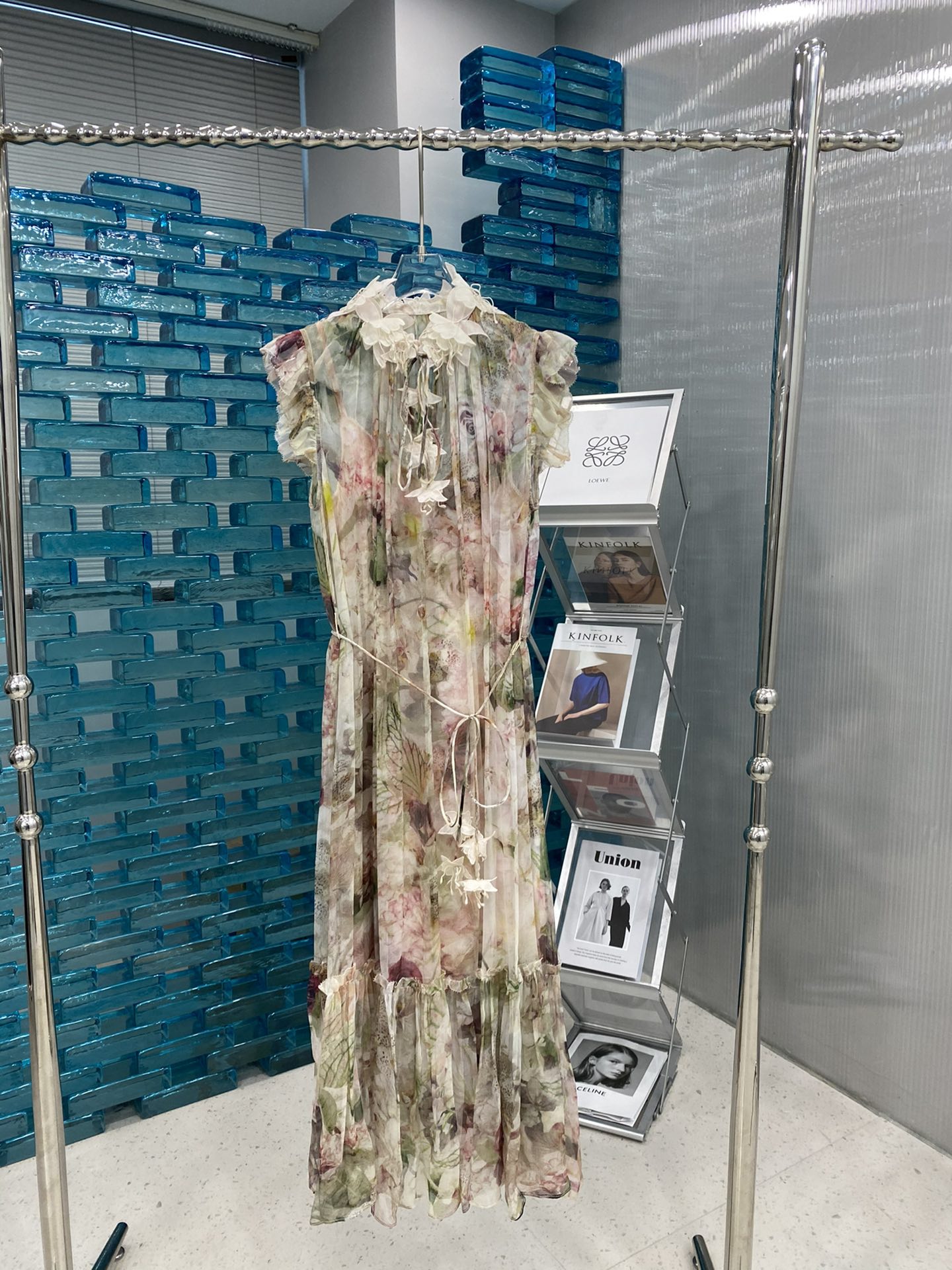 

2023 Australian Fashion garden flower pattern elegant skirt dress, Ivory