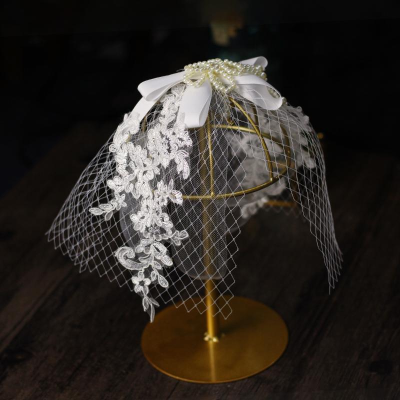 

Headpieces Lace Appliqued Wedding Veil Hats Headwear Jewelry Handmade Pearl String Tulle For Bride Hair AccessoriesHeadpieces