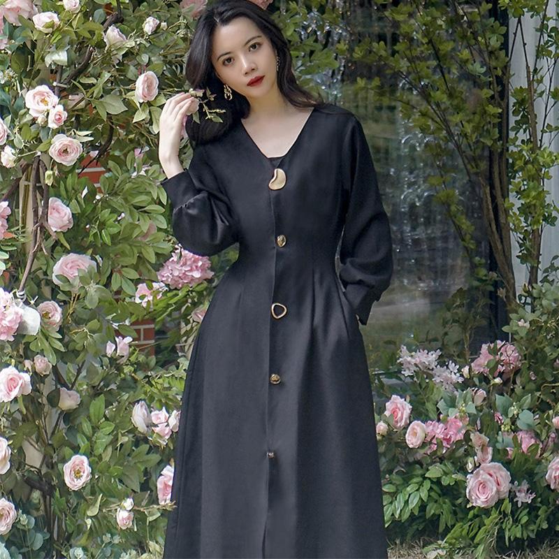 

Casual Dresses French Hepburn Style Dress 2022 Black Swan V-neck Temperament Was Thin Retro Solid Color Long For WomenCasual